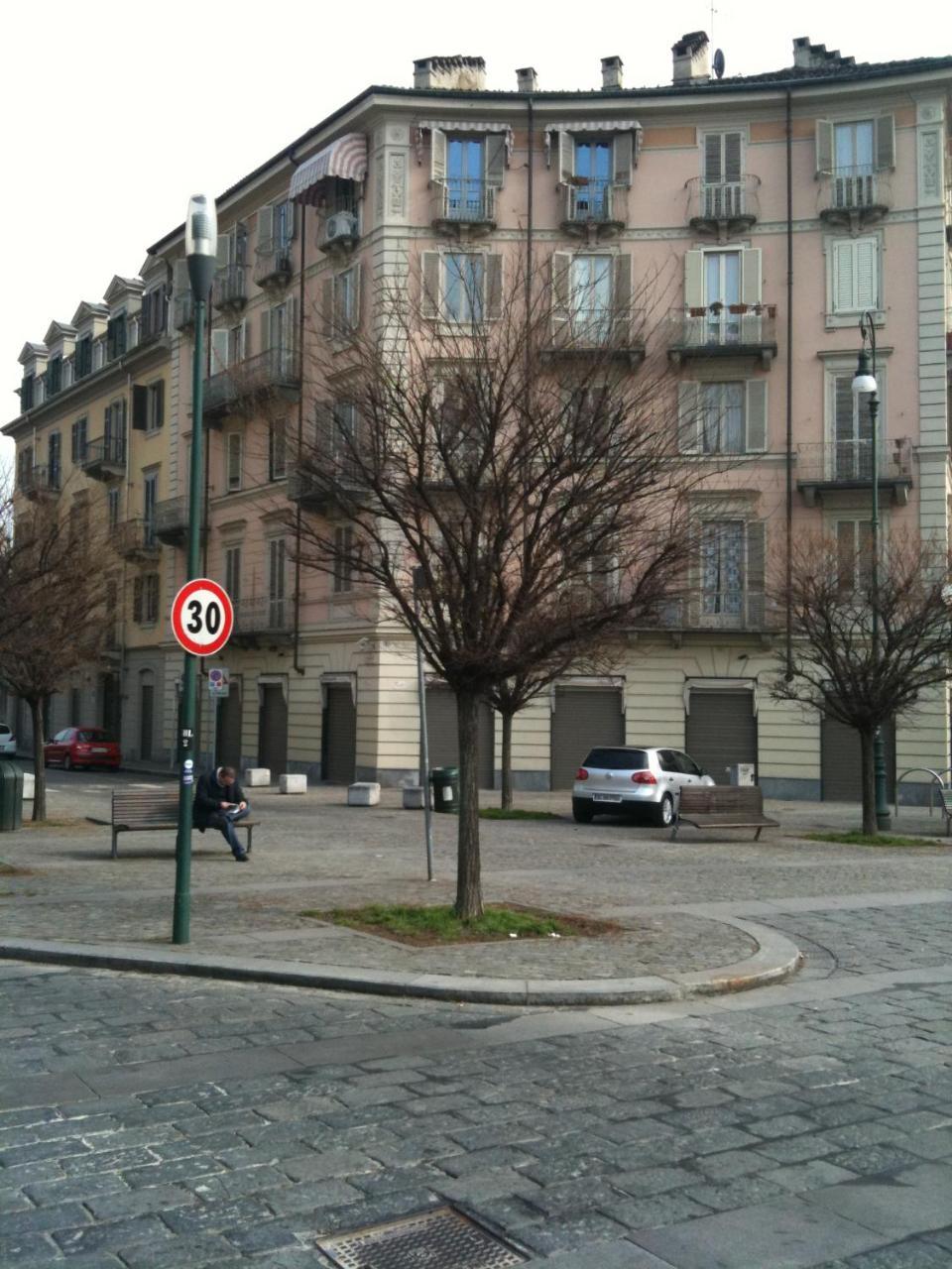 Apartmán Un Piano Sotto Arturo Turín Exteriér fotografie